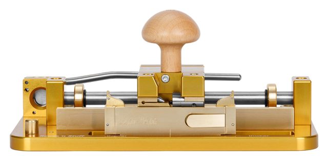 Reeds 'n Stuff, Oboe & English Horn Gouging Machine